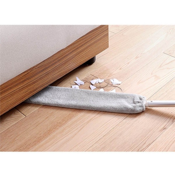 Vassoura telescópica com cabeça flexível